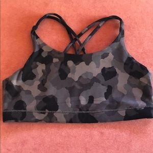 Athleta Girl Criss-Cross Bra Size 14 NWOT